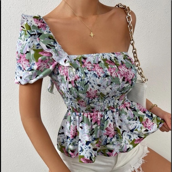 Boho floral print one shoulder shirred peplum blouse - Picture 2 of 6